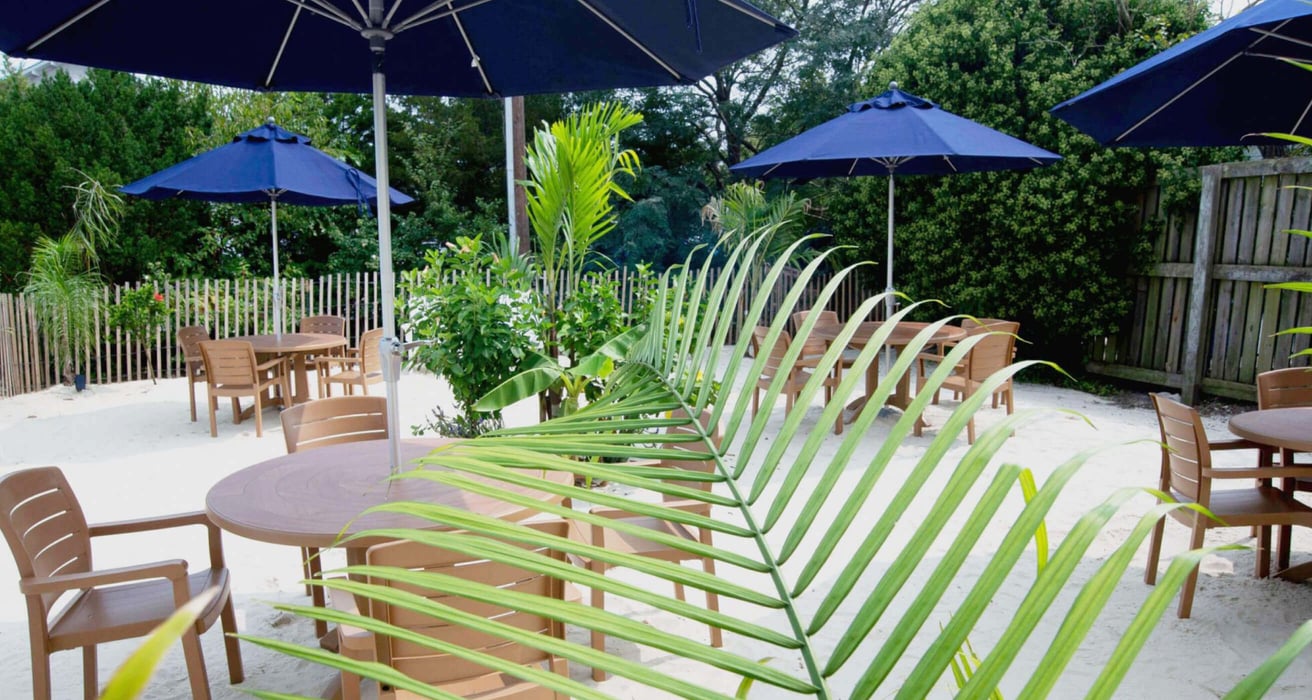 Outdoor Amenities 1